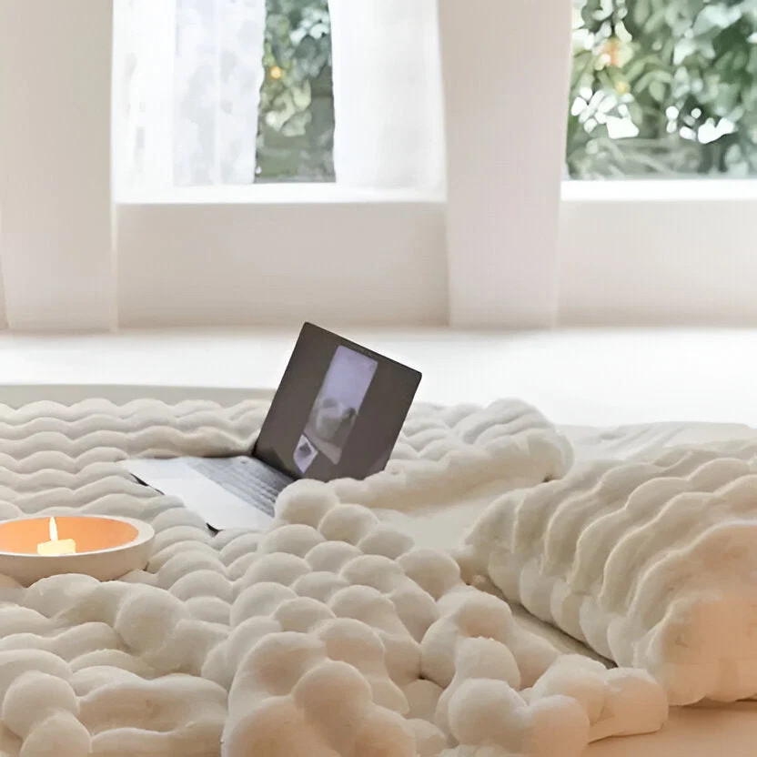 all-season-blanket-with-elegant-design-41191179_13.jpg
