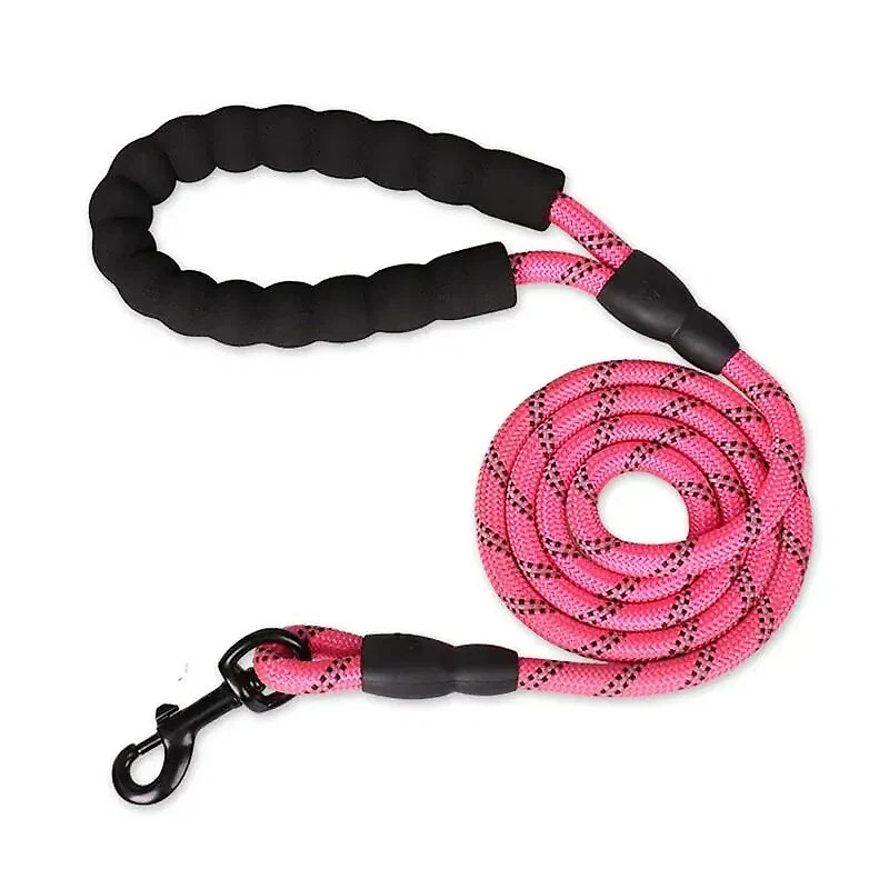 reflective-dog-leash-with-padded-handle-41191416_8.jpg